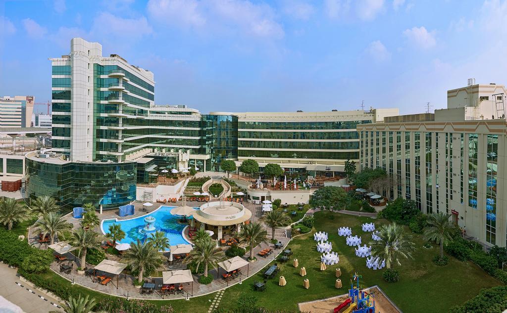 Millennium Airport Hotel Dubaj Exteriér fotografie